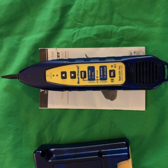 Test-Um TP300, Resi-Tester and Test-Um TT300 Resi-Tracer - Picture 4 of 5